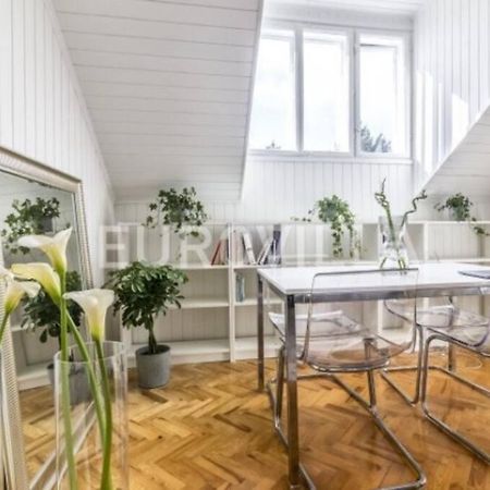 Big, Bright Apartment In The Center Of Zagreb Extérieur photo
